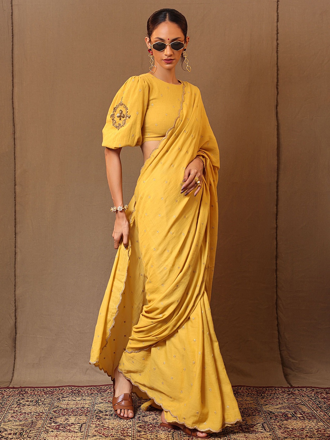

MATI Woven Design Zari Pure Cotton Saree, Yellow