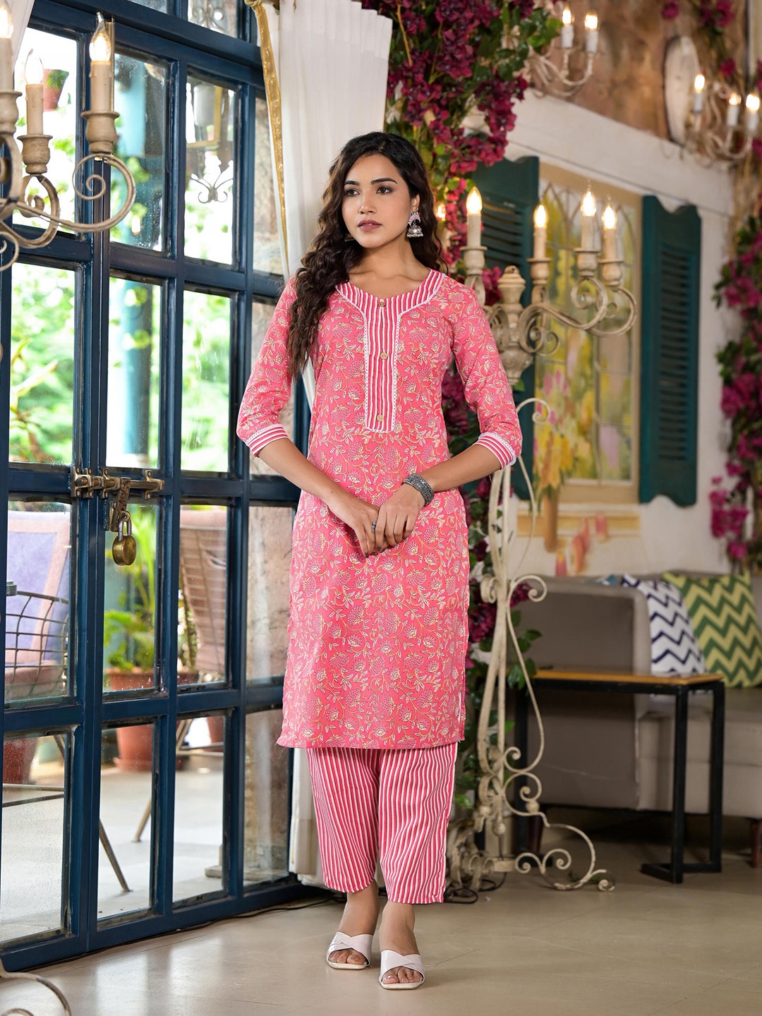 

Juniper Women Floral Printed Regular Pure Cotton Kurta with Trousers, Peach