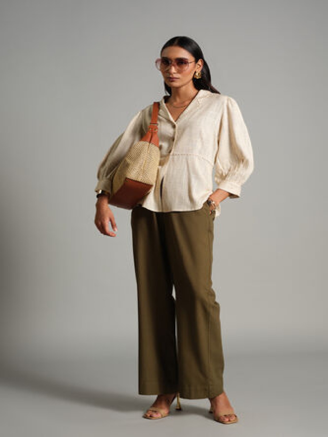 

AND Mandarin Collar Puff Sleeve Shirt Style Top, Off white