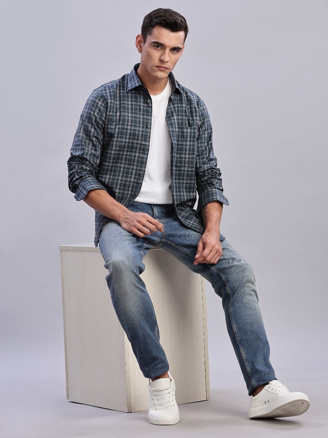 

Tommy Hilfiger Men Classic Opaque Checked Casual Shirt, Green