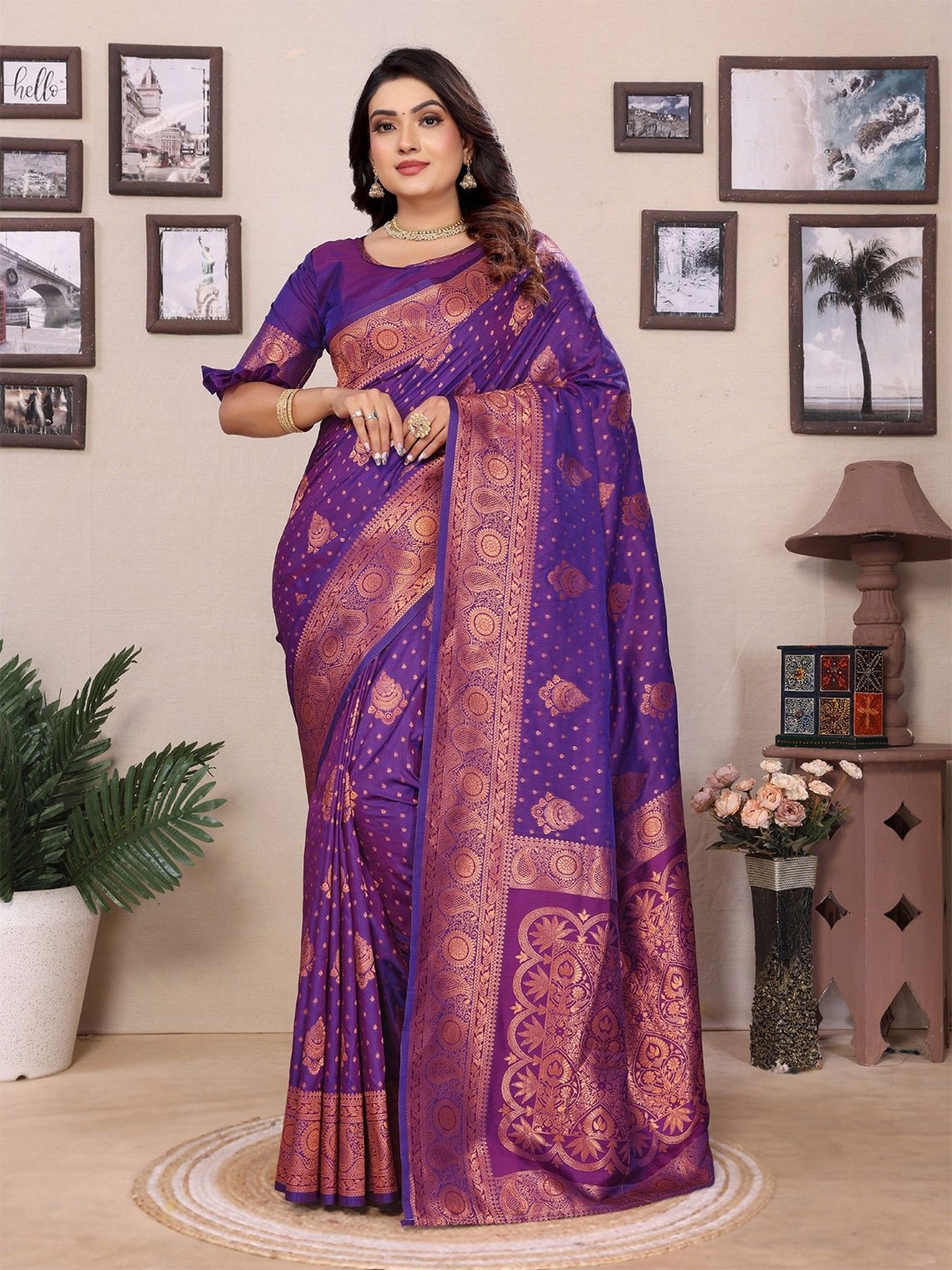 

DIVASTRI Woven Design Zari Silk Blend Banarasi Saree, Purple