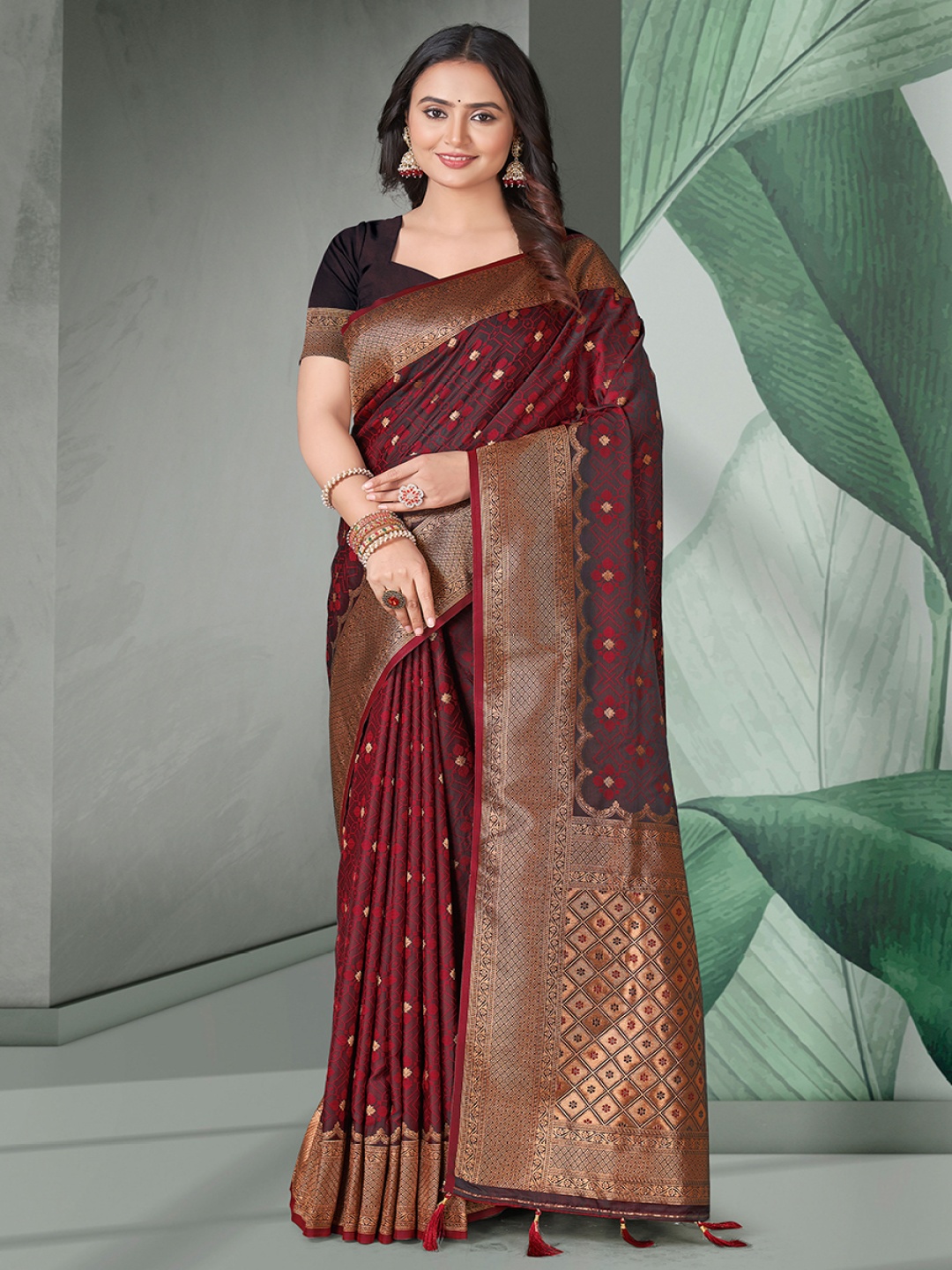 

all about you Woven Design Zari Satin Banarasi Saree, Maroon
