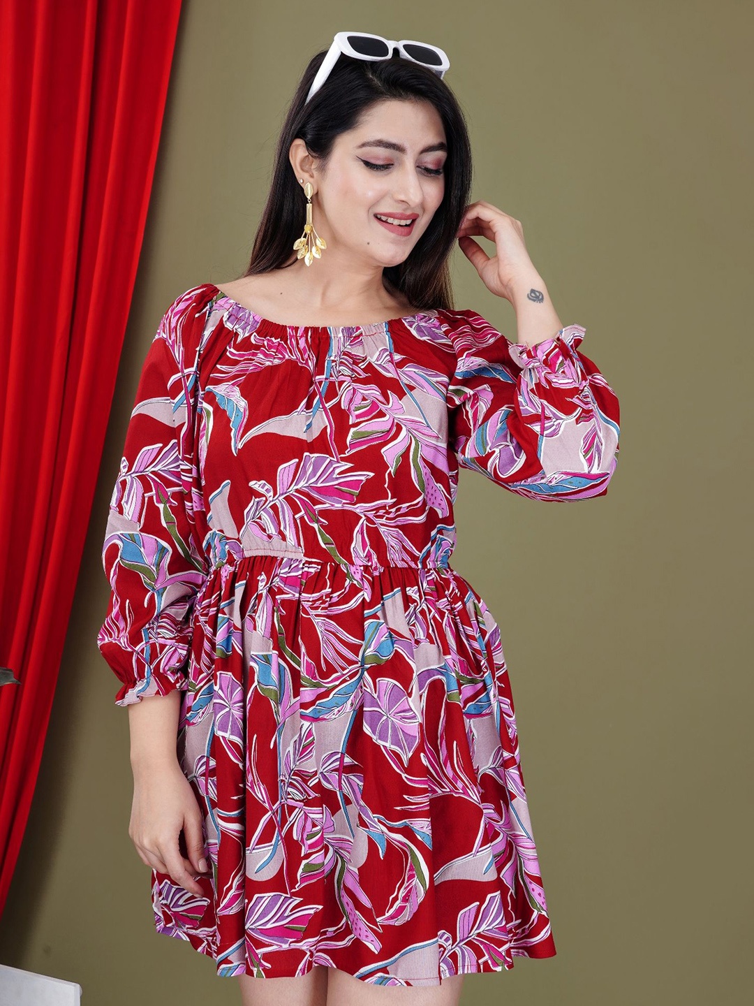 

FebQ Print Off-Shoulder Bishop Sleeves Bardot Longline Top, Maroon
