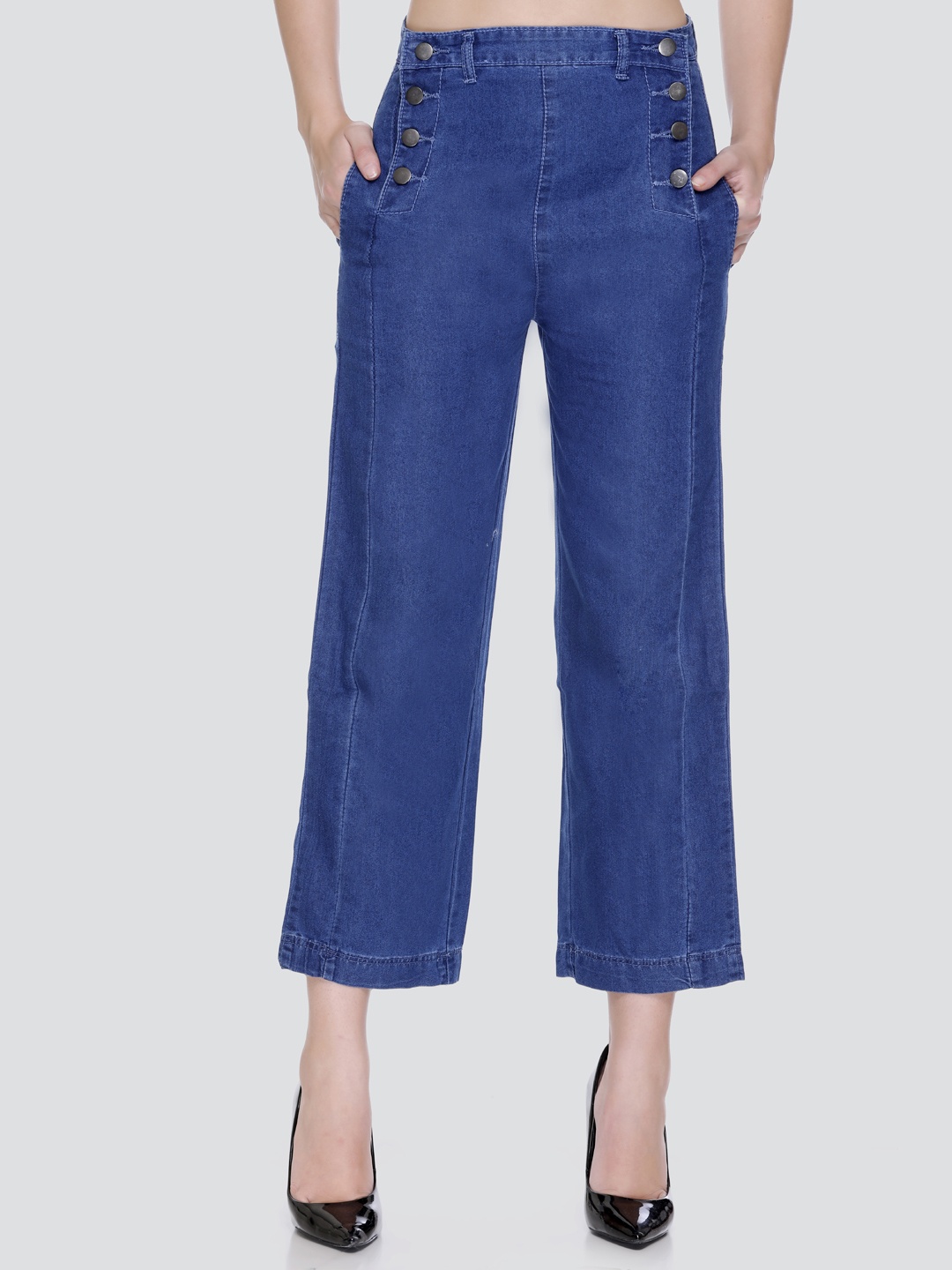 

The Roadster Lifestyle Co Pure Cotton Straight Fit Jeans, Blue