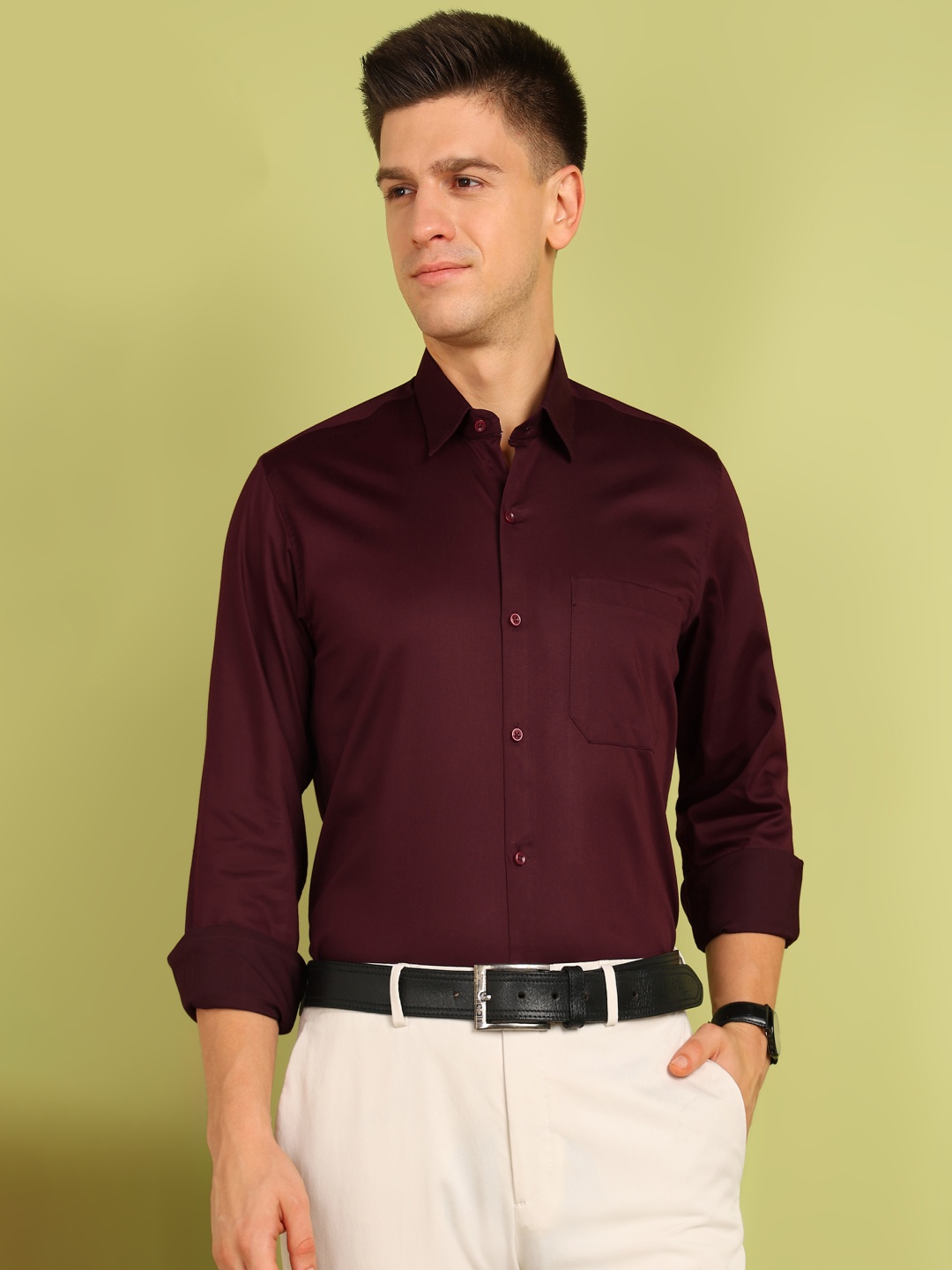 

PulseIQ Men Slim Fit Opaque Formal Shirt, Maroon