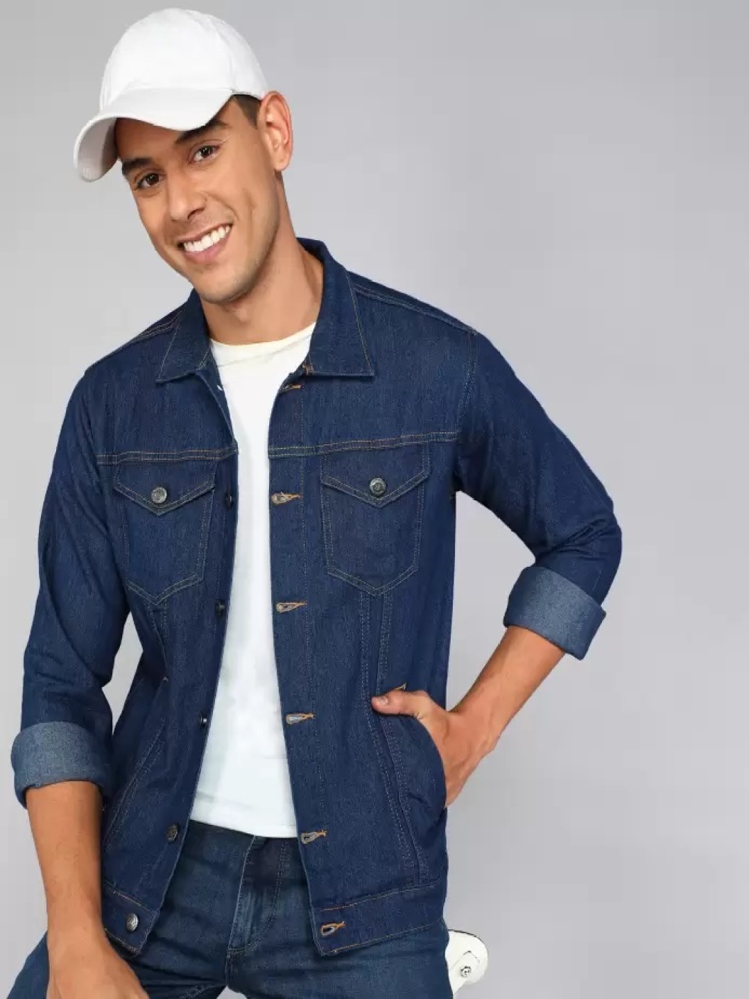 

COMFITS Men Washed Checked Lightweight Denim Jacket, Blue