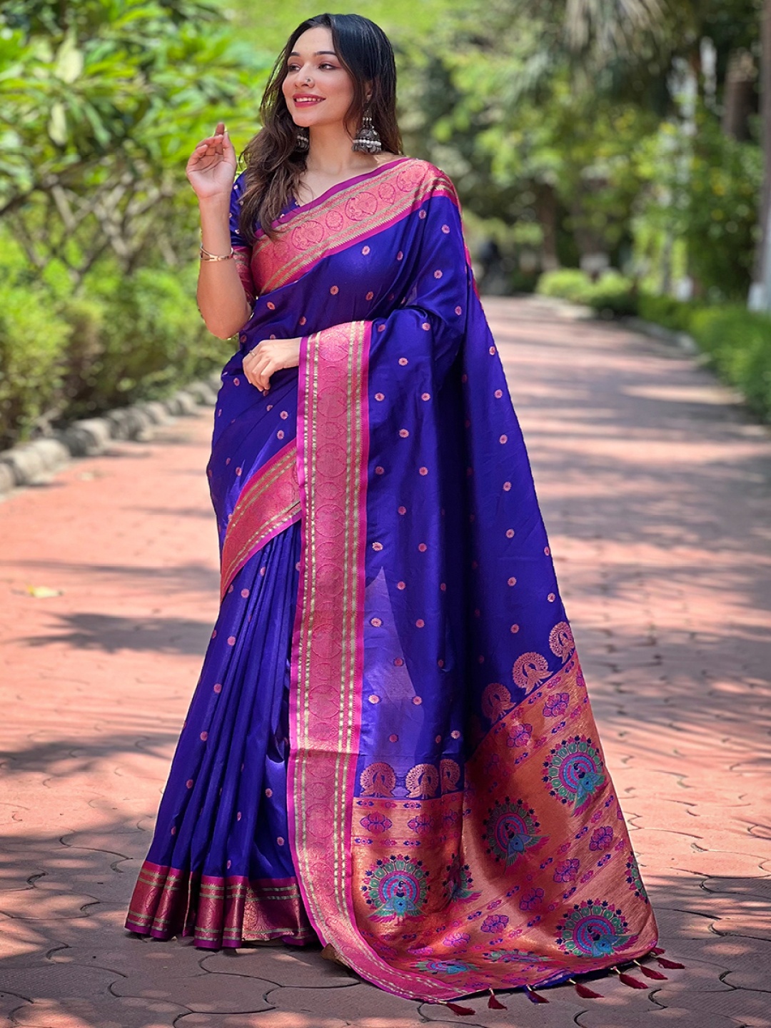 

all about you Woven Design Zari Silk Blend Paithani Saree, Violet