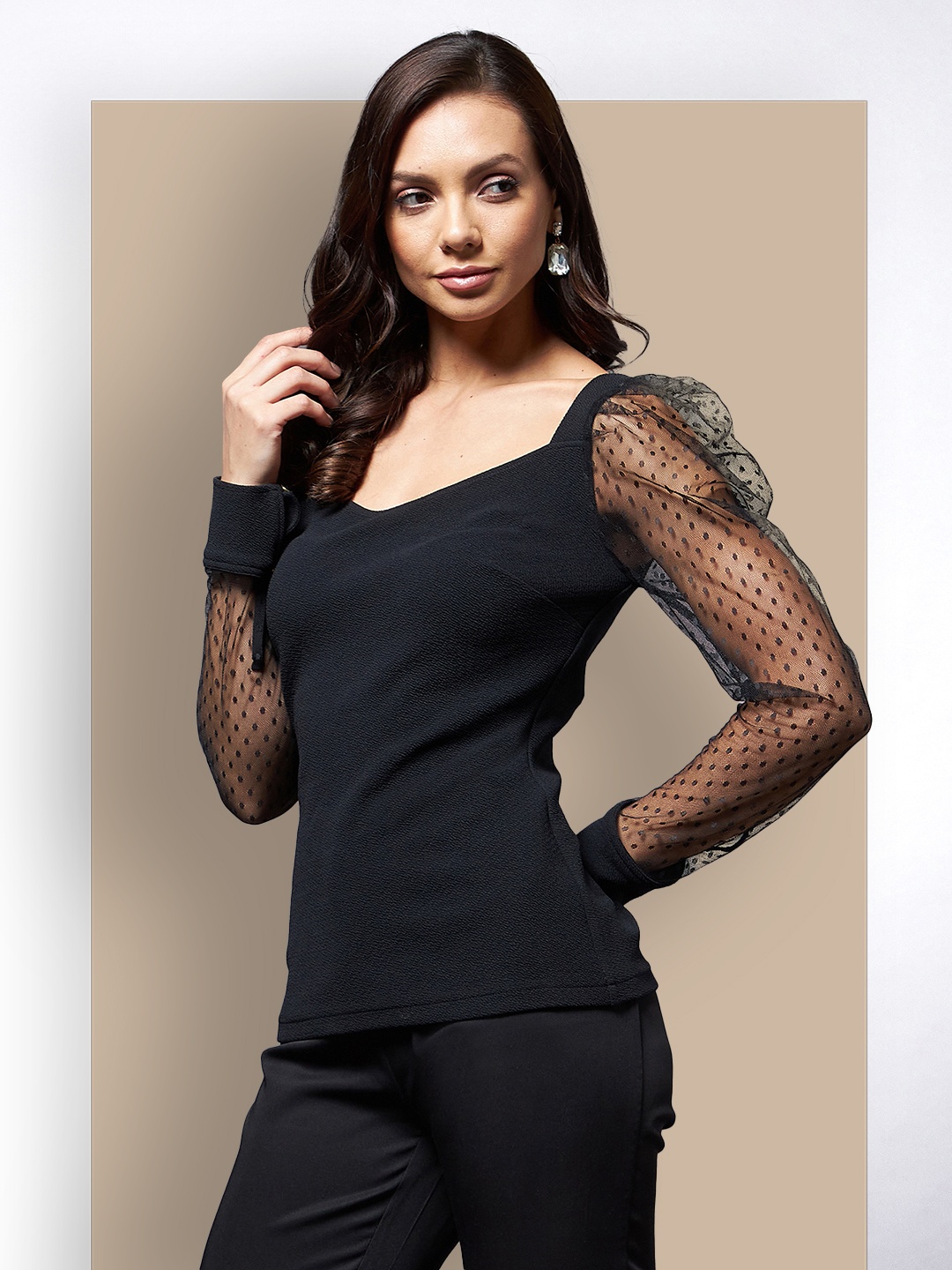 

Chemistry Puff Sleeve Georgette Top, Black