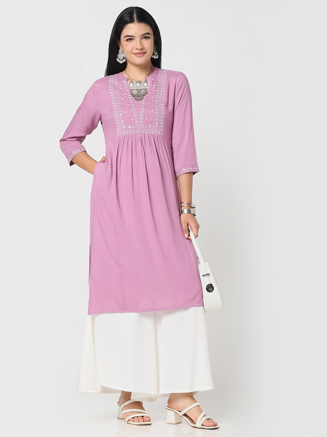 

R&B Women Embroidered Mirror Work Kurta, Purple