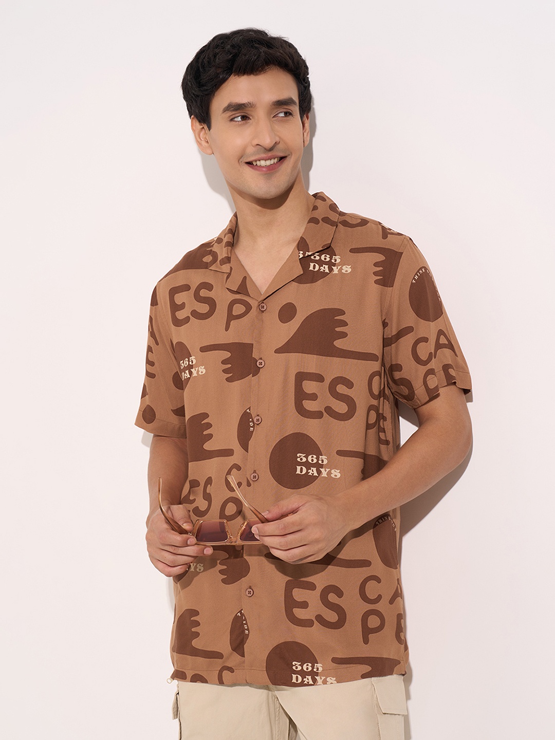 

7 Alt by Pantaloons Men Slim Fit Opaque Printed Casual Shirt, Nude