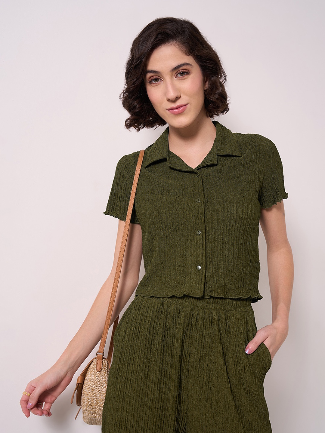 

People Women Slim Fit Micro Checks Opaque Casual Shirt, Green