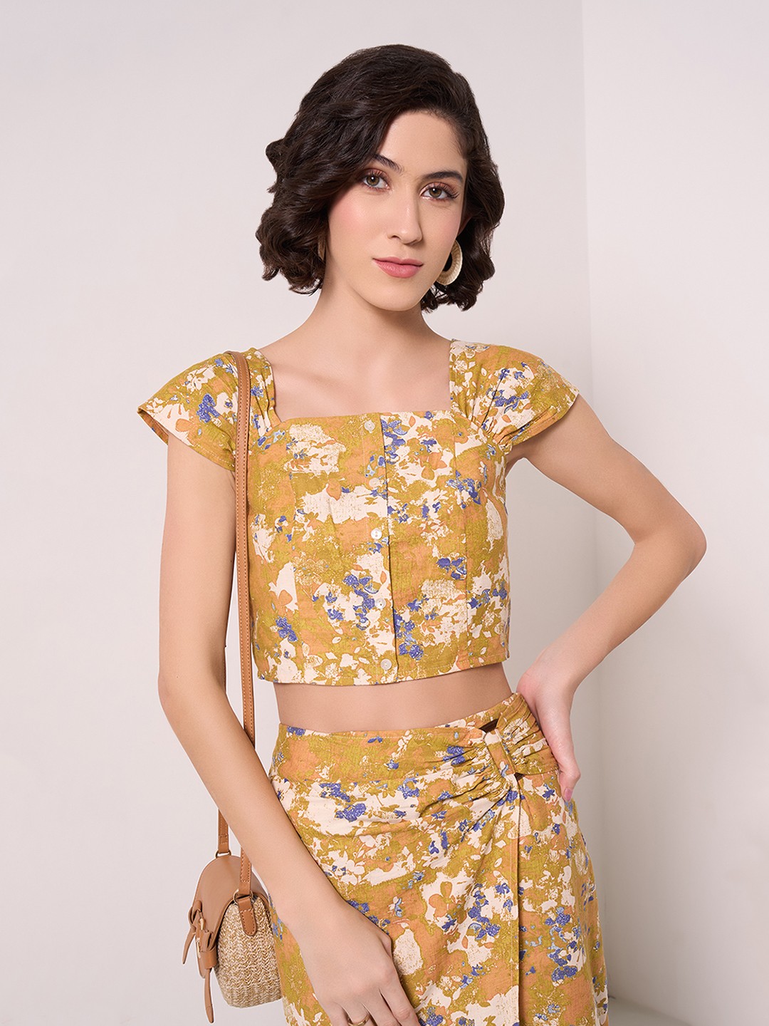 

Honey by Pantaloons Floral Cotton Crop Top, Beige