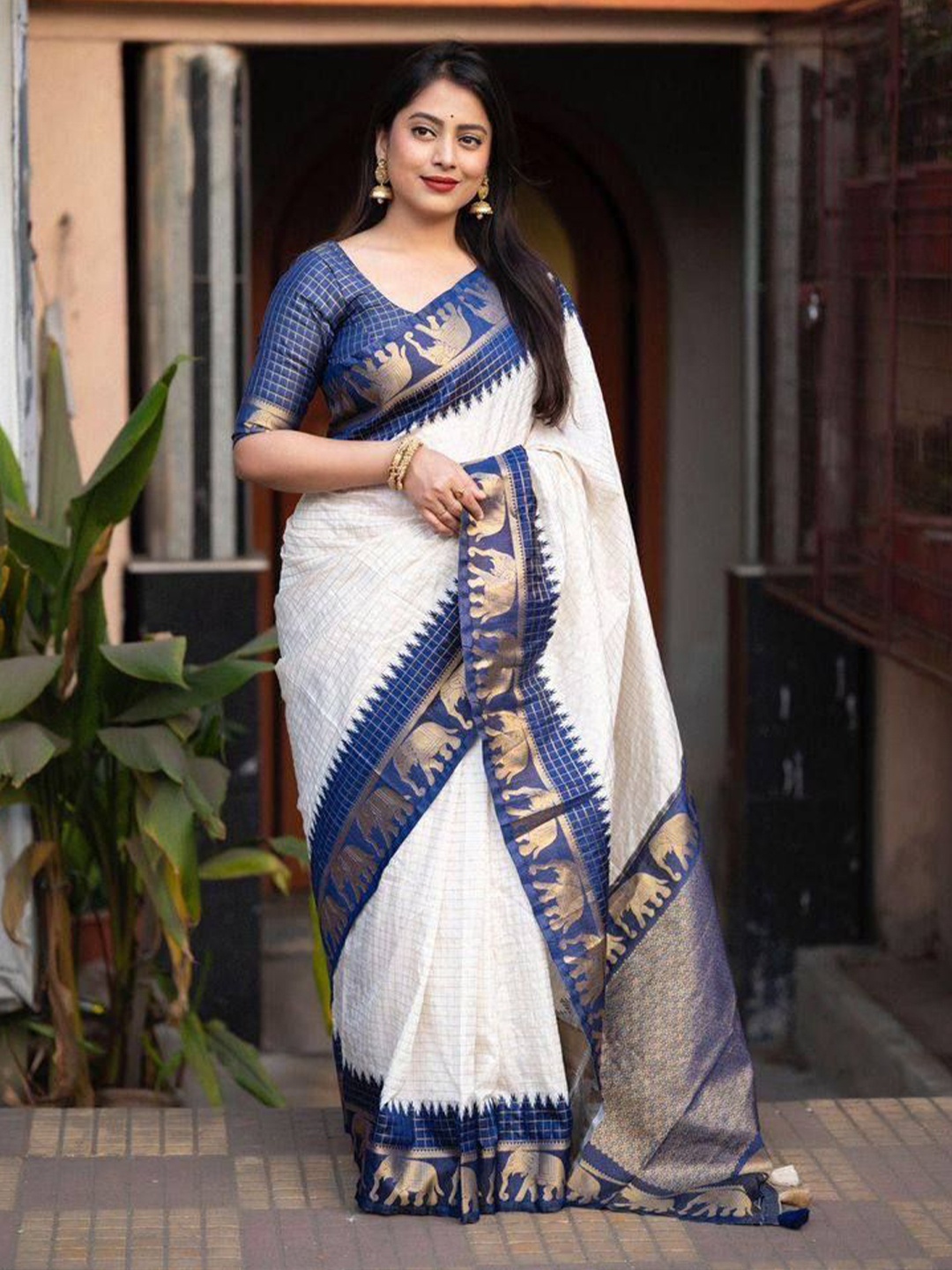 

VILLE FASHION Woven Design Zari Art Silk Kanjeevaram Saree, Blue