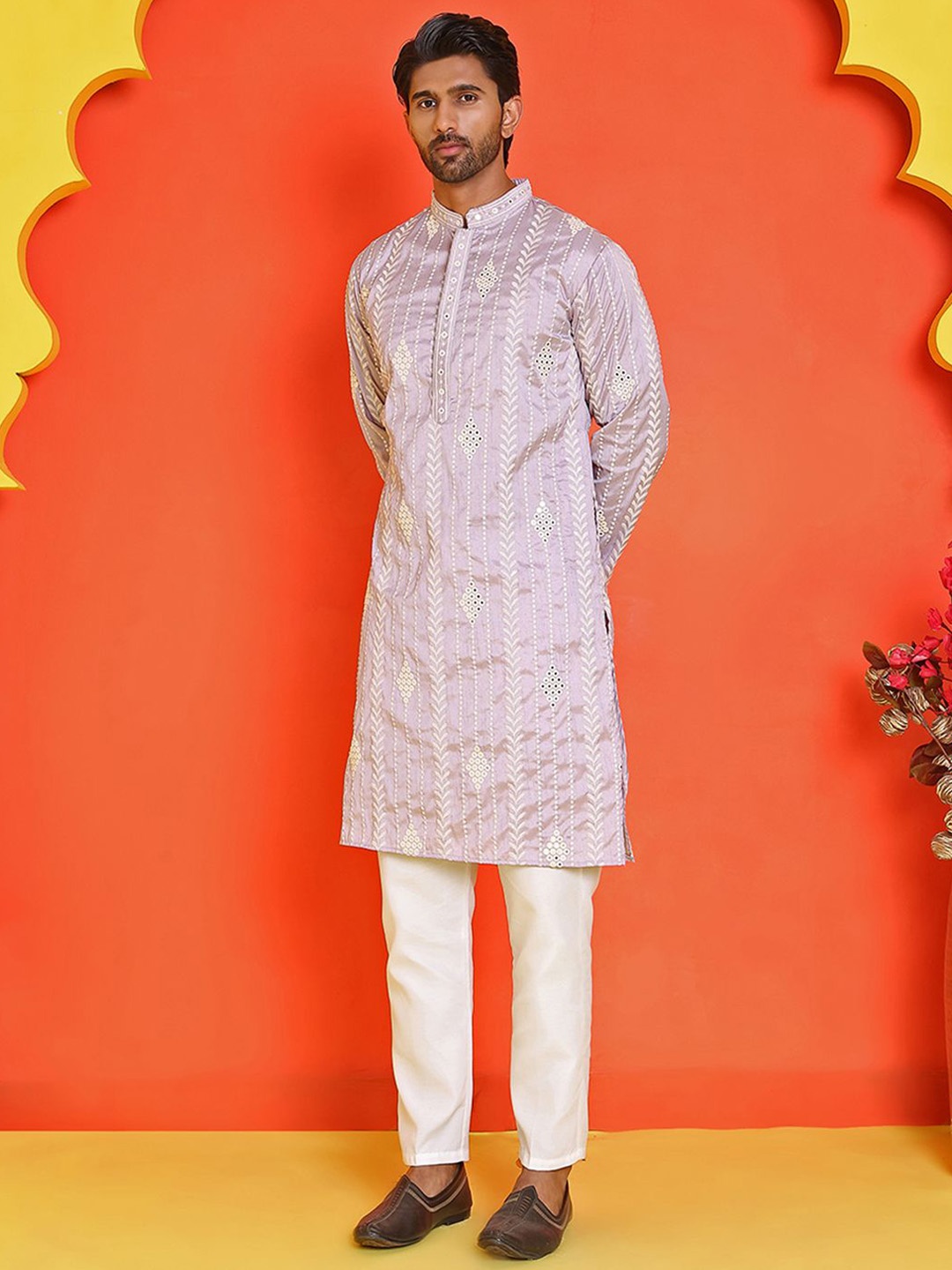 

Jompers Men Embroidered Regular Mirror Work Kurta with Pyjamas, Lavender
