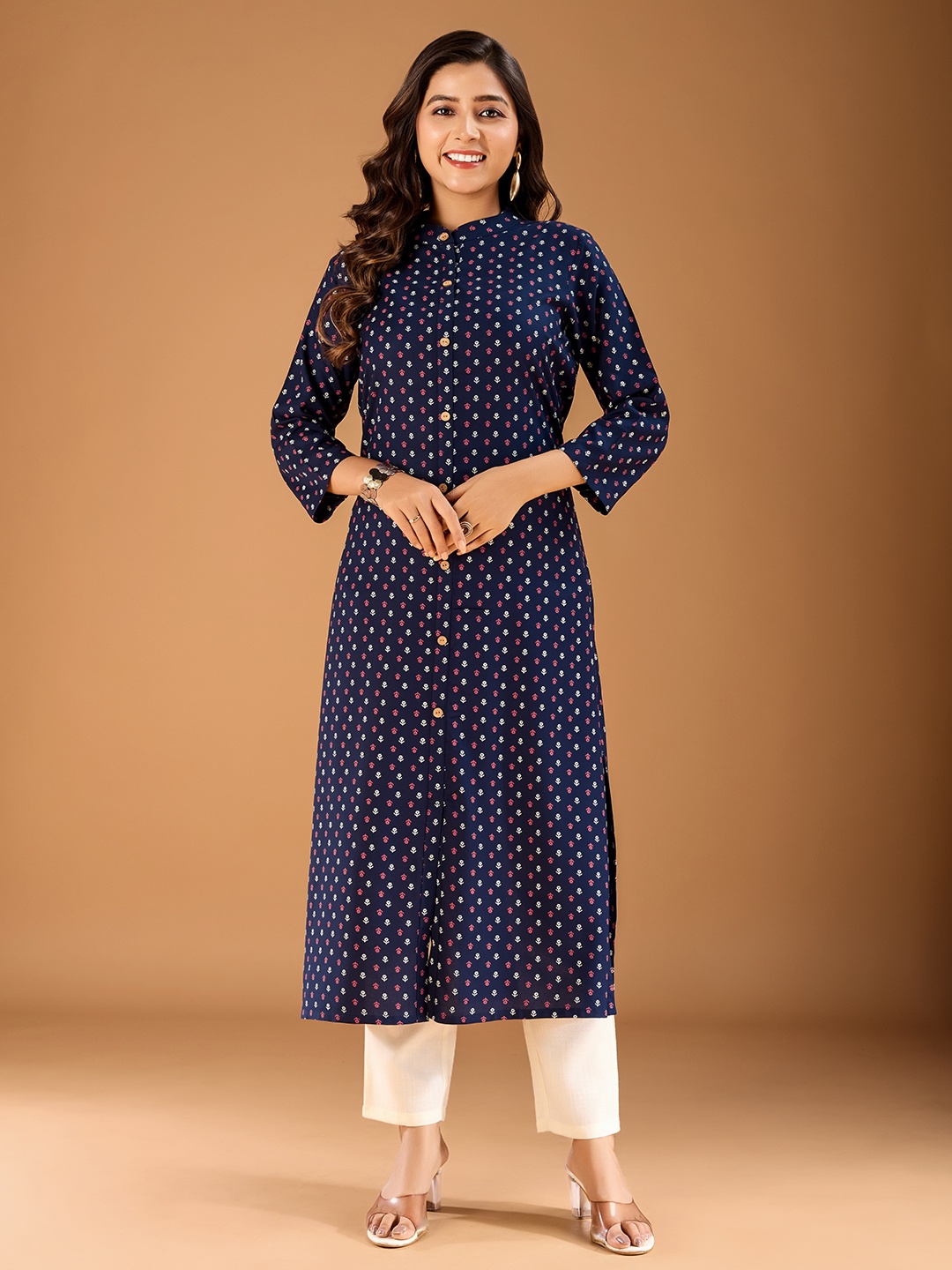 

MASSTANI BY INDDUS Women Floral Printed Floral Kurta, Navy blue