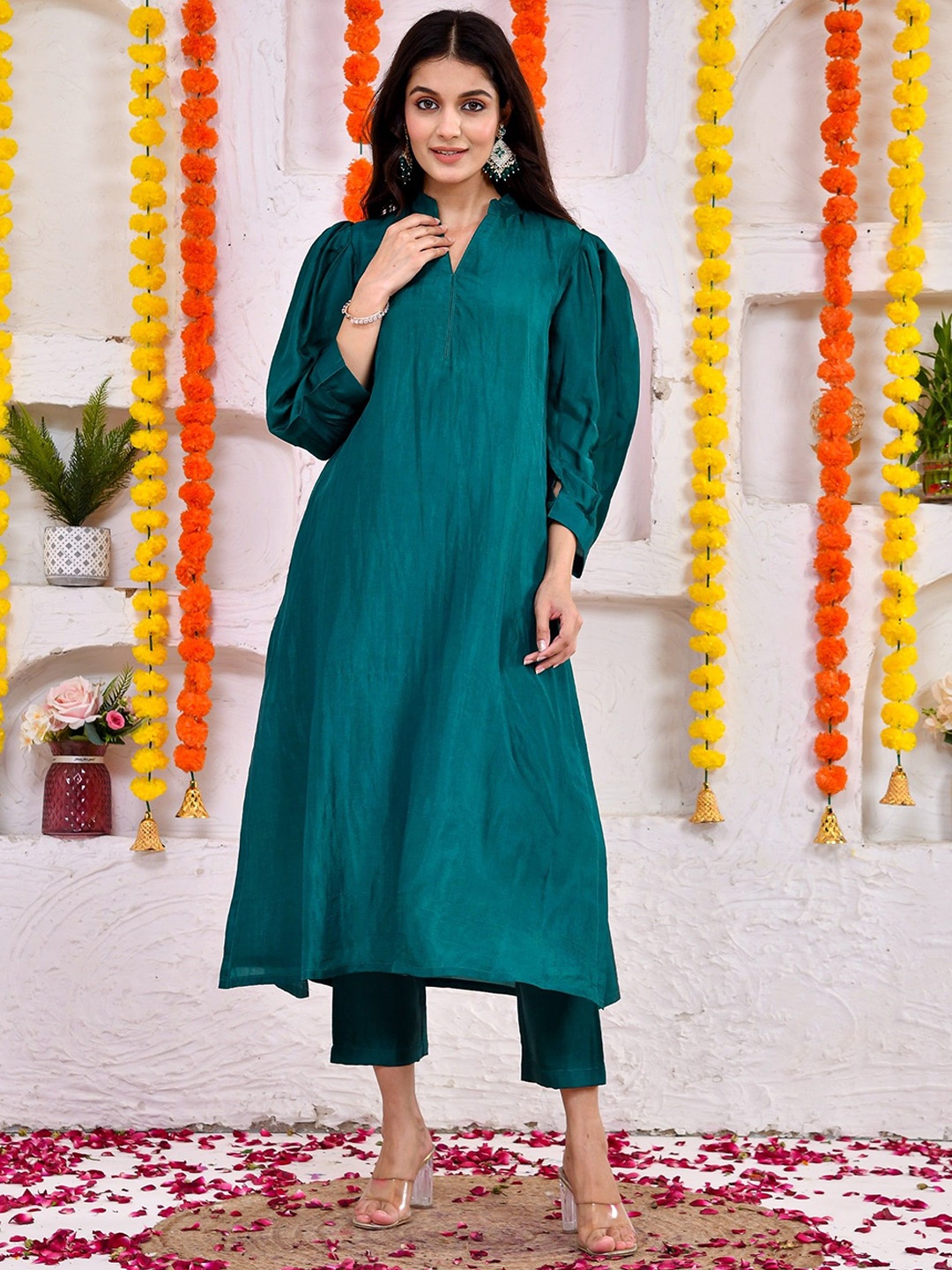 

DRESENCE Women Regular Pure Silk Kurta with Trousers, Green
