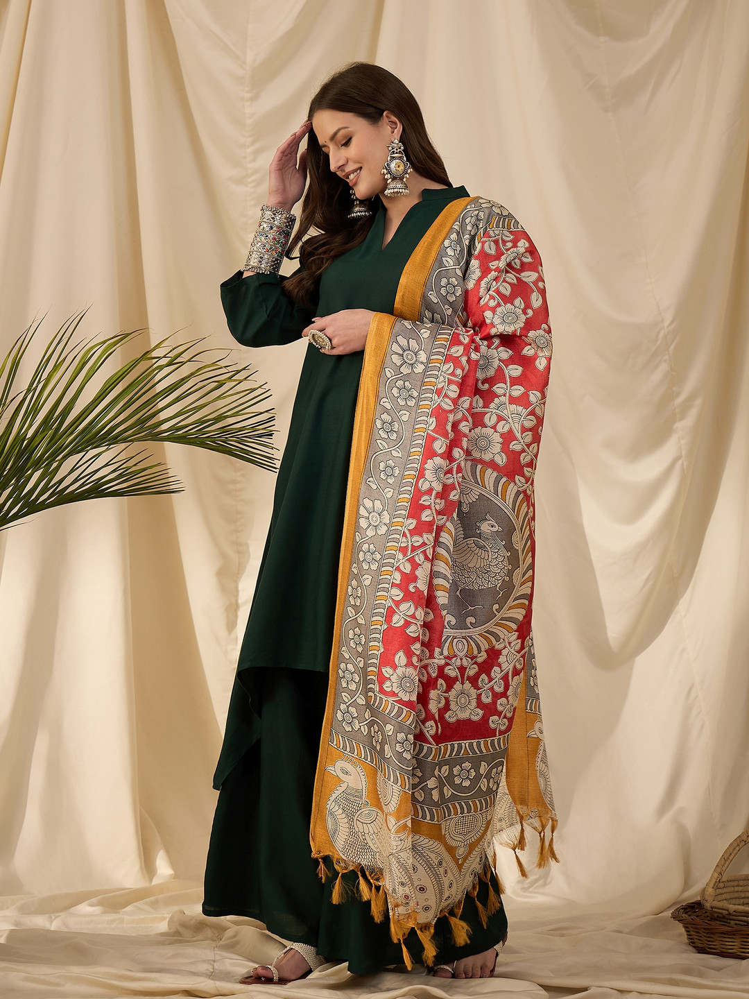 

InWeave Women Regular Kurta with Palazzos & With Dupatta, Green