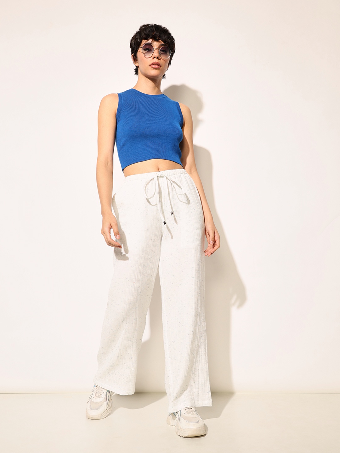 

ONLY Women Textured Straight Fit High-Rise Trousers, White