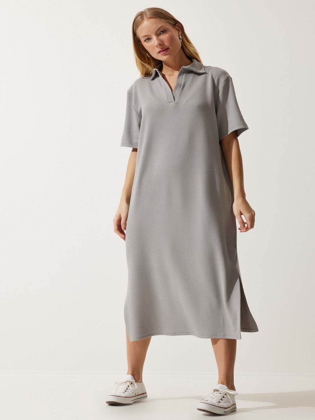 

Happiness istanbul T-shirt Midi Dress, Na