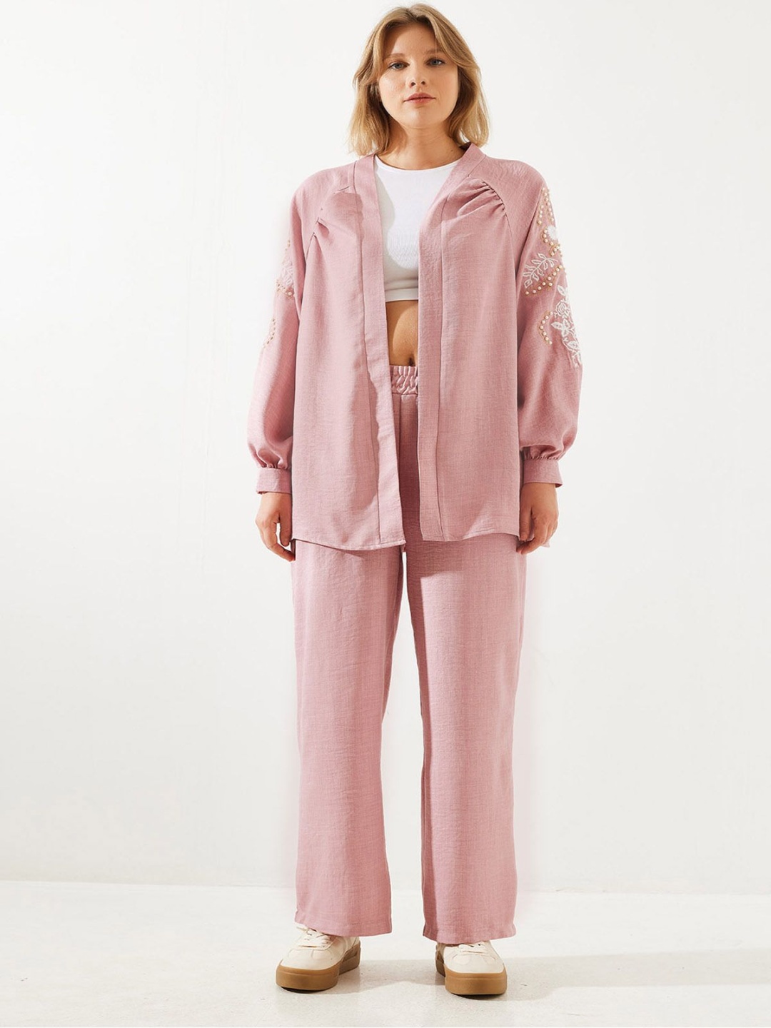

BIANCO LUCCI Embroidered Coat & Trouser Co-Ord Set, Pink
