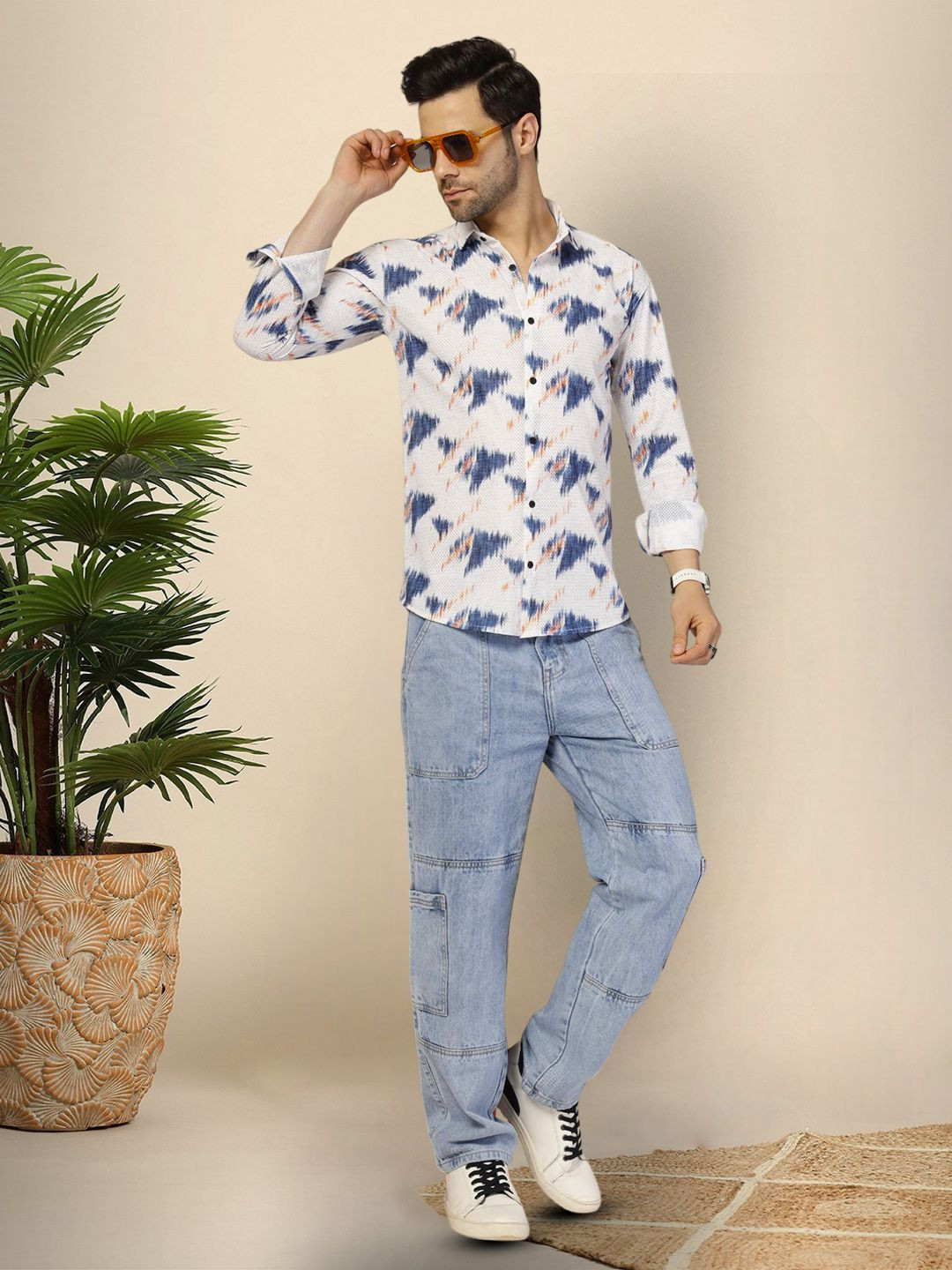 

Moda Rapido Men Original Opaque Printed Casual Shirt, Multi