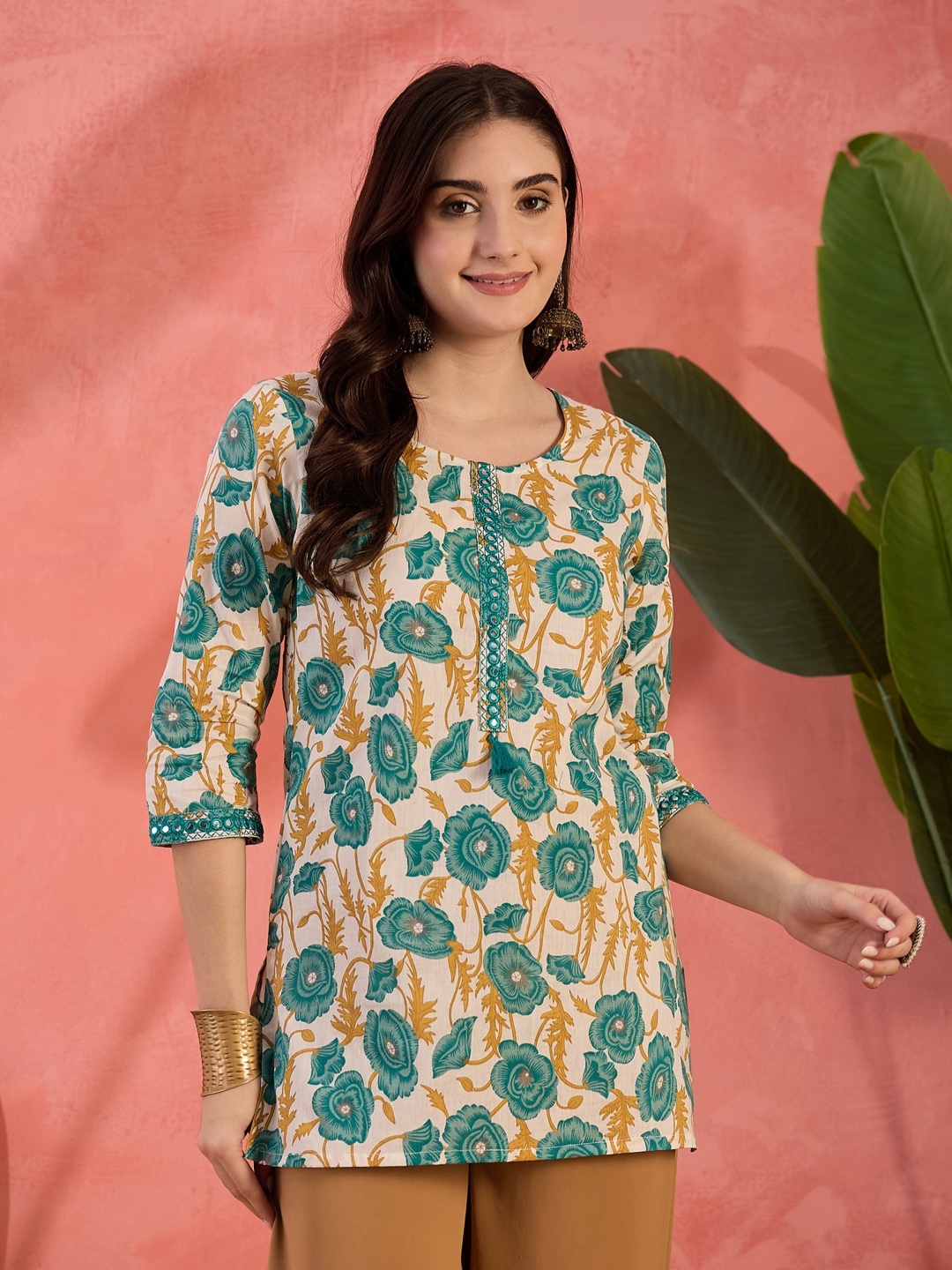 

Sangria Floral Printed Pure Cotton Round Neck Straight Tunic, Beige