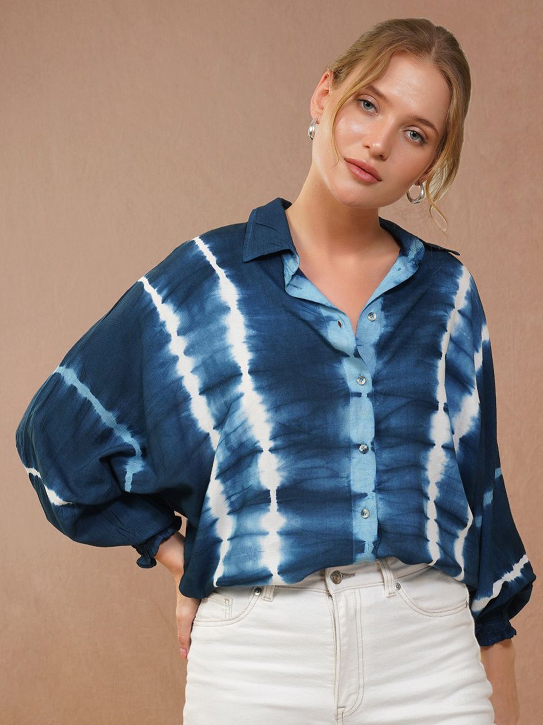 

Zenava by Myntra Women Horizontal Stripes Opaque Checked Casual Shirt, Blue