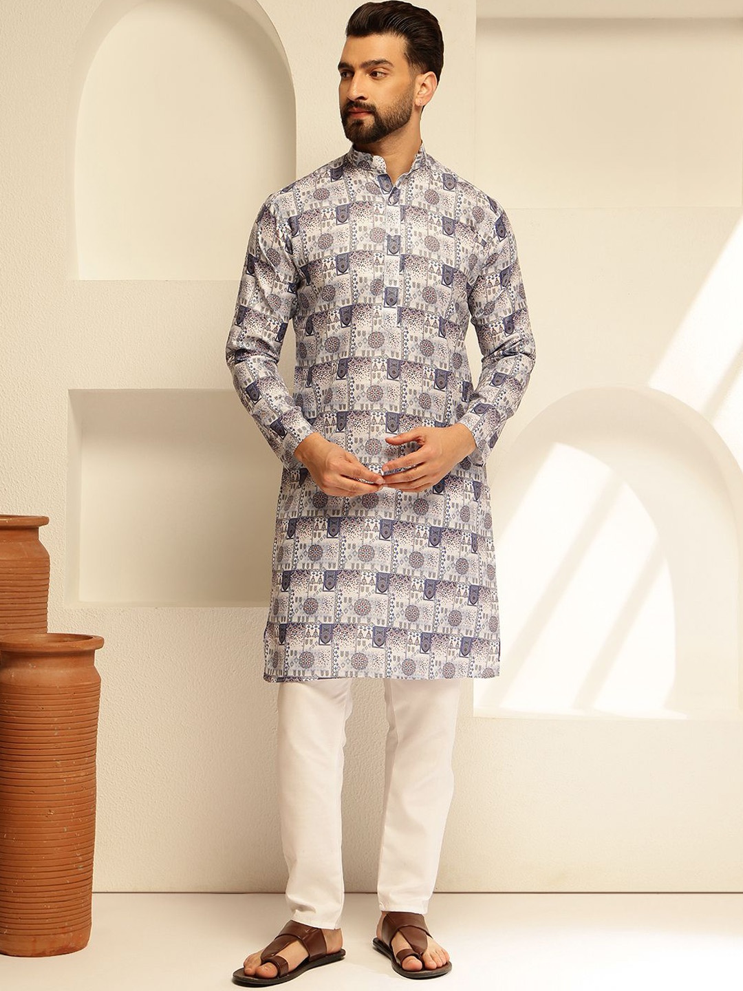 

SOJANYA Men Printed Regular Kurta with Pyjamas, Blue