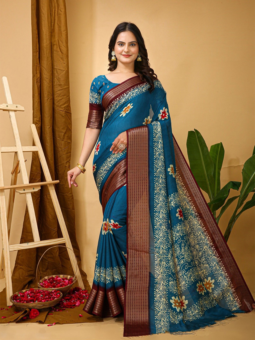 

Rangtulika Ethnics Woven Design Zari Saree, Blue