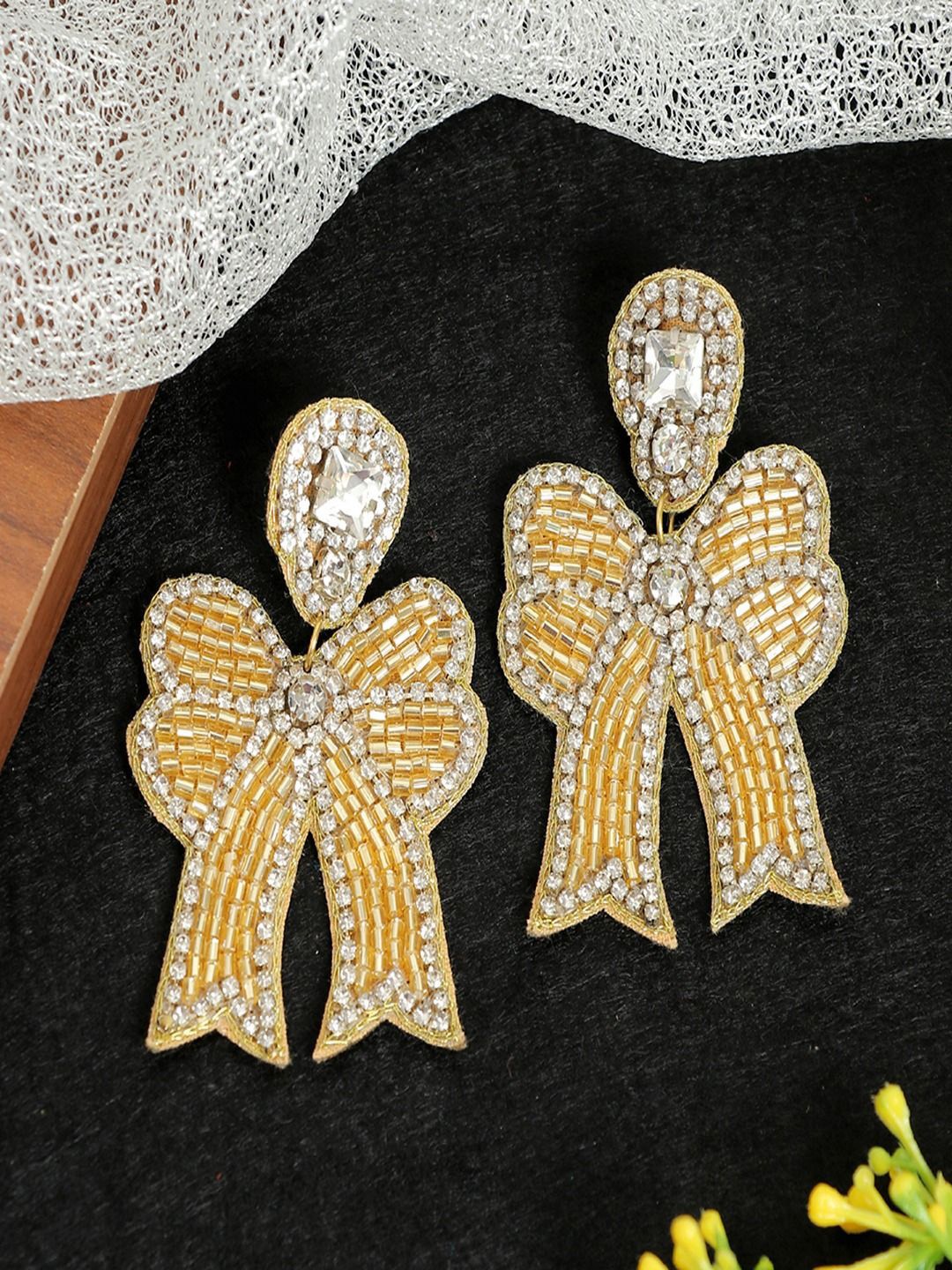 

DressBerry Contemporary Drop Earrings, Gold
