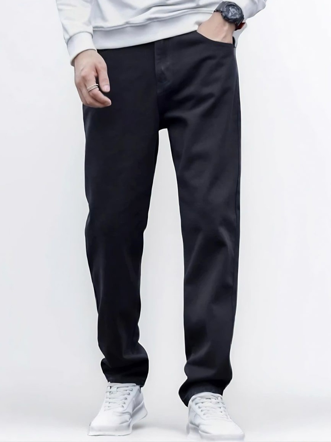 

Moda Rapido Men Straight Fit Low Distress Jeans, Black