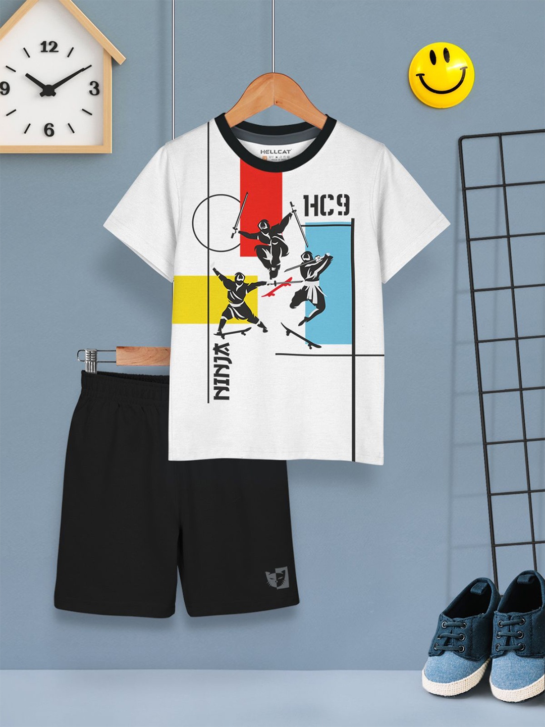 

HELLCAT Boys Printed Round Neck T-shirt With Shorts, White