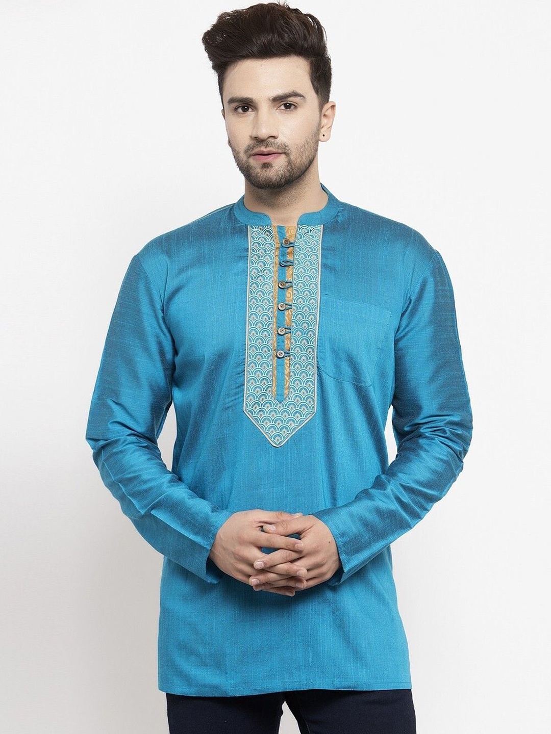 

Arch element Men Yoke Design Flared Sleeves Thread Work Kurta, Blue