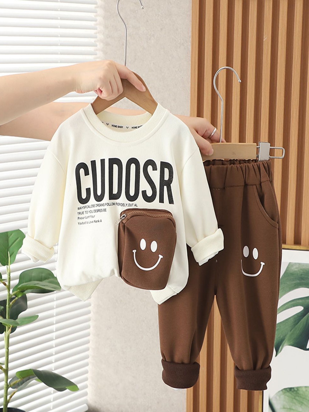

BAESD Boys Printed Round Neck Pure Cotton Sweatshirt With Jogger, Brown