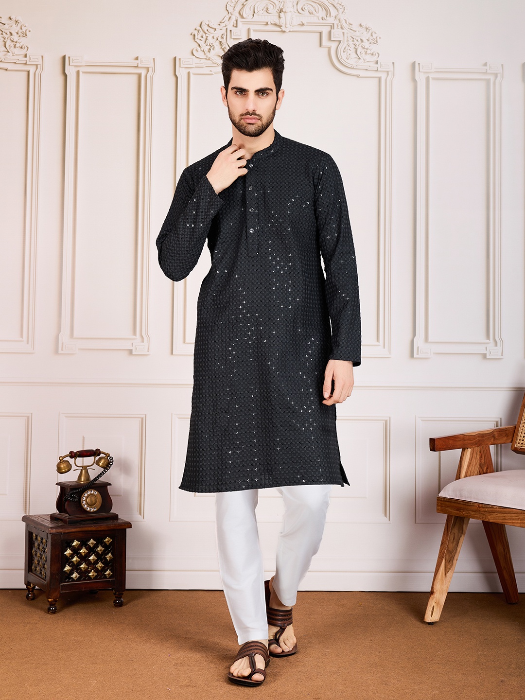 

House of Pataudi Ethnic Thread & Sequin Embroidered Straight Kurta Set, Black