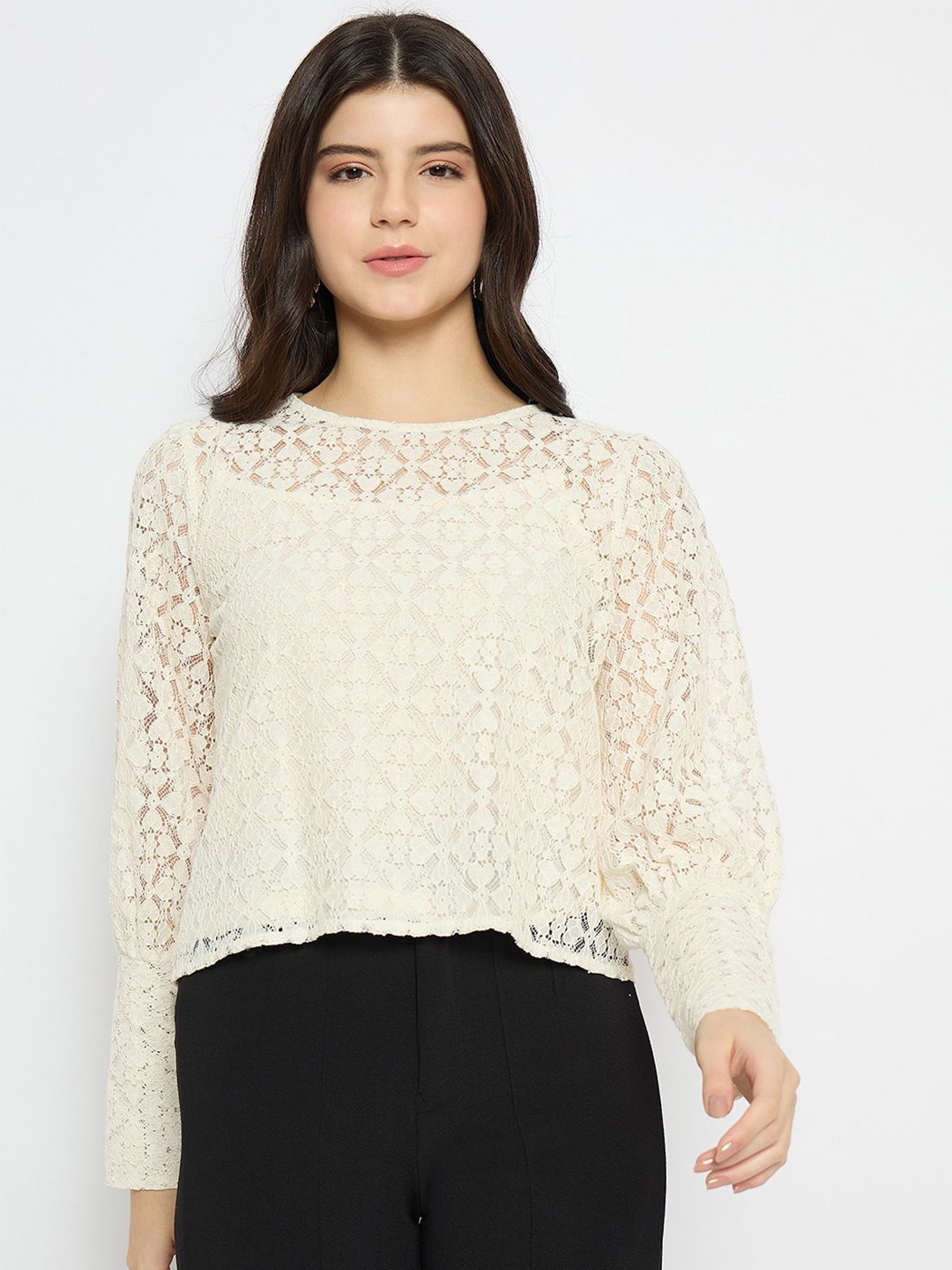 

Madame Top, Off white