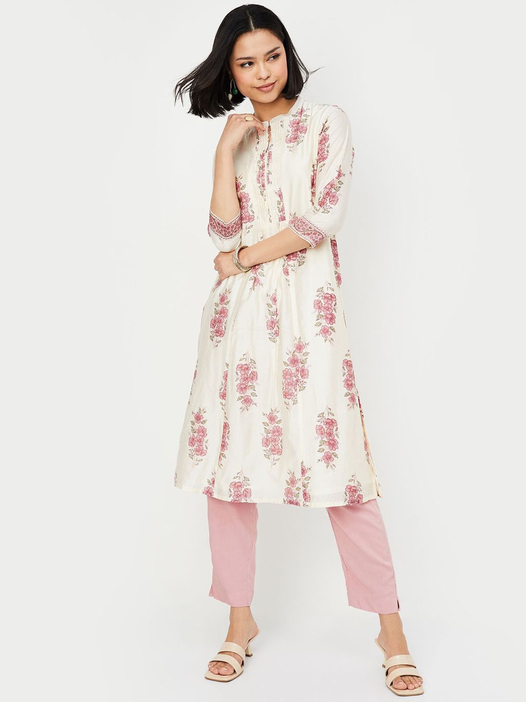 

max Women Floral Printed Panelled Kurta with Trousers, Beige