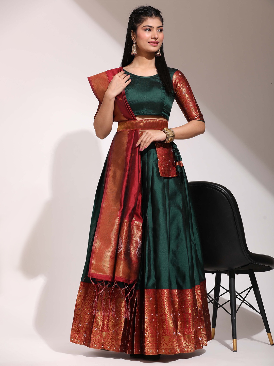 

Payu Semi-Stitched Lehenga & Unstitched Blouse With Dupatta, Green