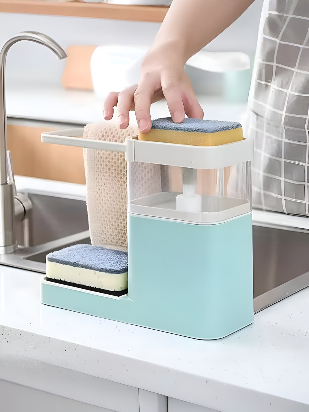

The Better Home Blue Solid Plastic Soap Dispenser