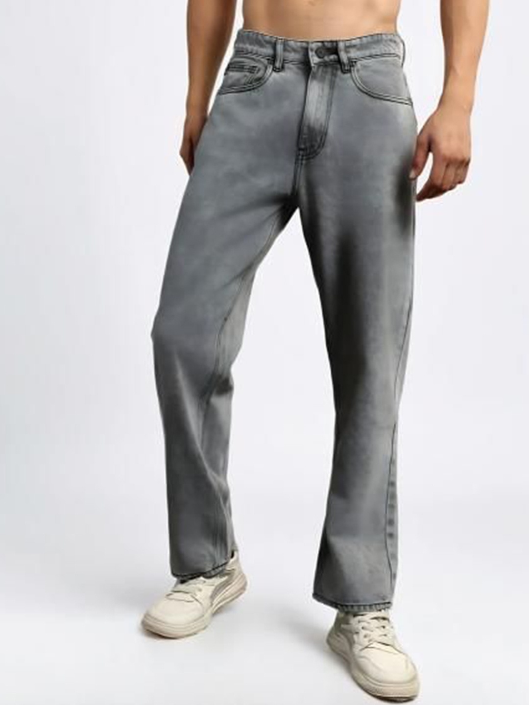 

Moda Rapido Men Straight Fit Slash Knee Heavy Fade Jeans, Grey