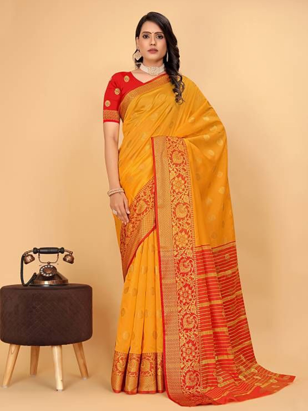 

MUSKAN CREATION Woven Design Zari Banarasi Saree, Yellow