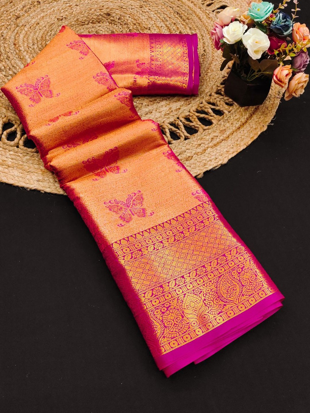 

Mitera Woven Design Zari Pure Silk Kanjeevaram Saree, Pink
