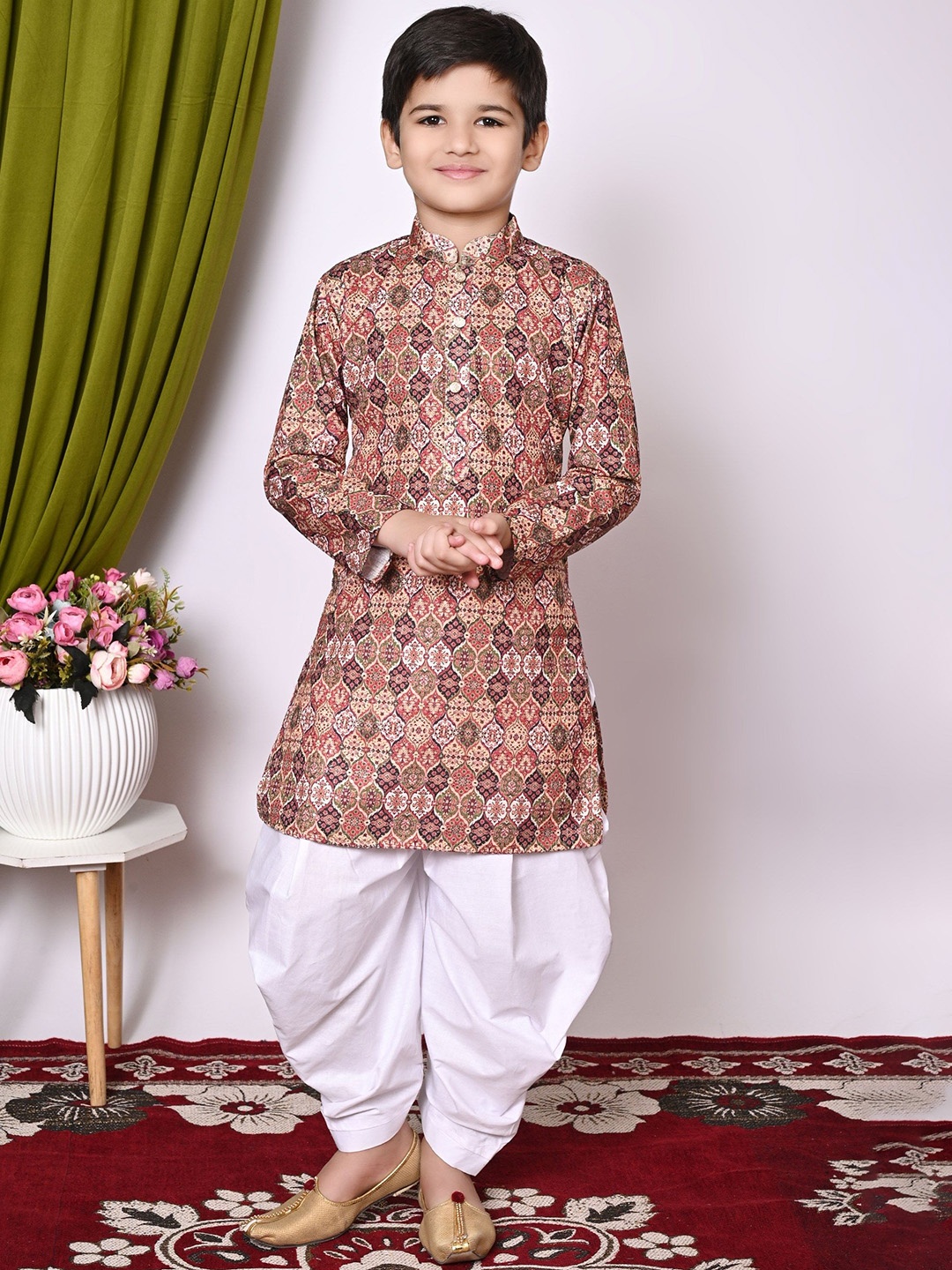 

NFC CREATION Boys Embroidered Regular Sequinned Kurta with Patiala, Maroon