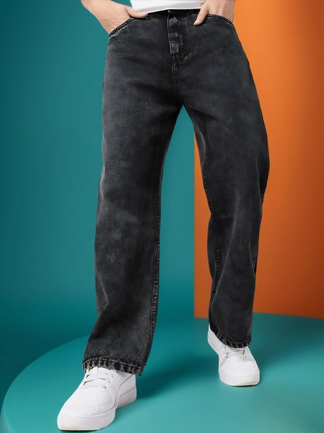 

Moda Rapido Men Straight Fit Low Distress Heavy Fade Jeans, Black