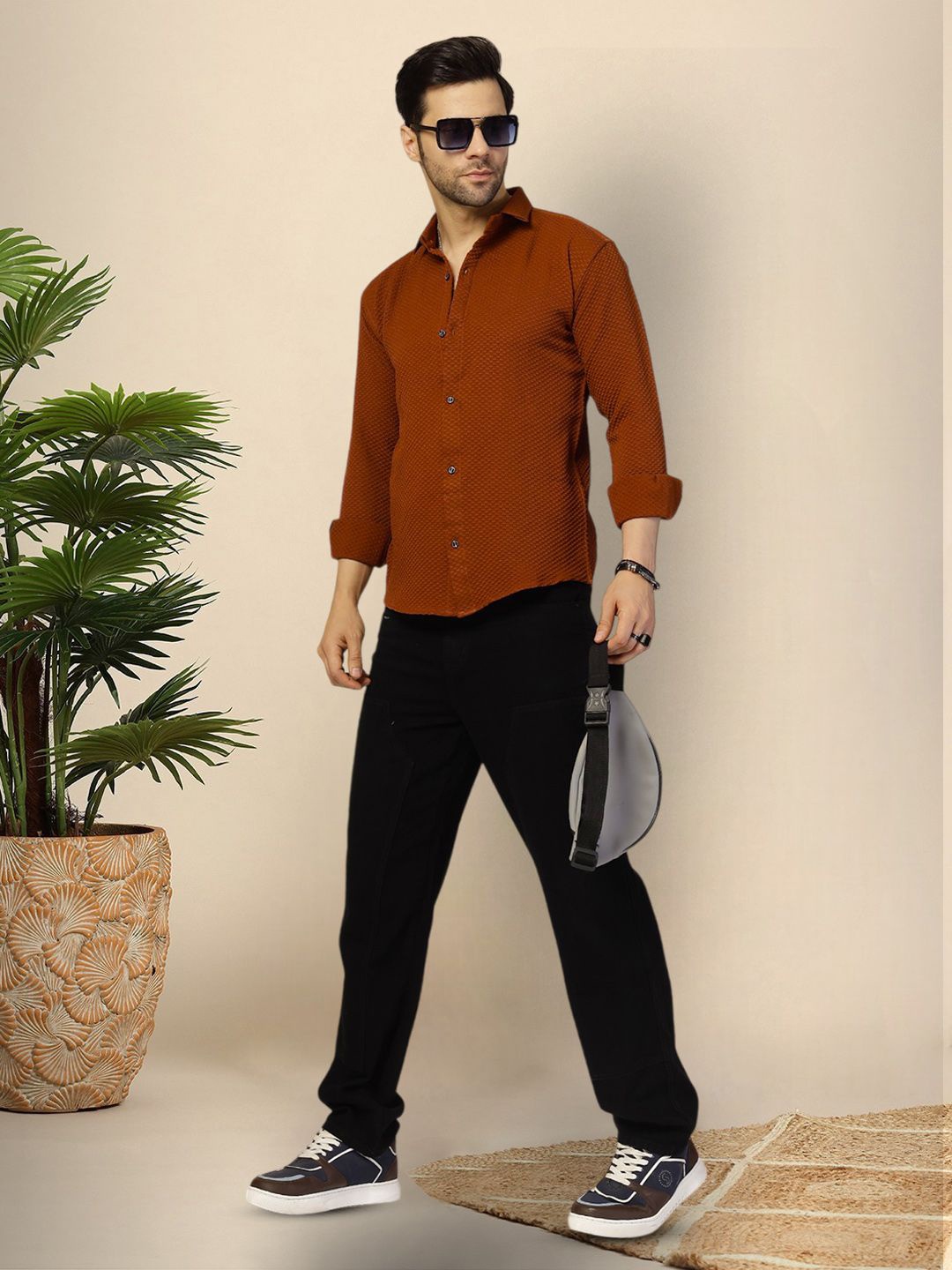 

Moda Rapido Men Original Opaque Casual Shirt, Maroon