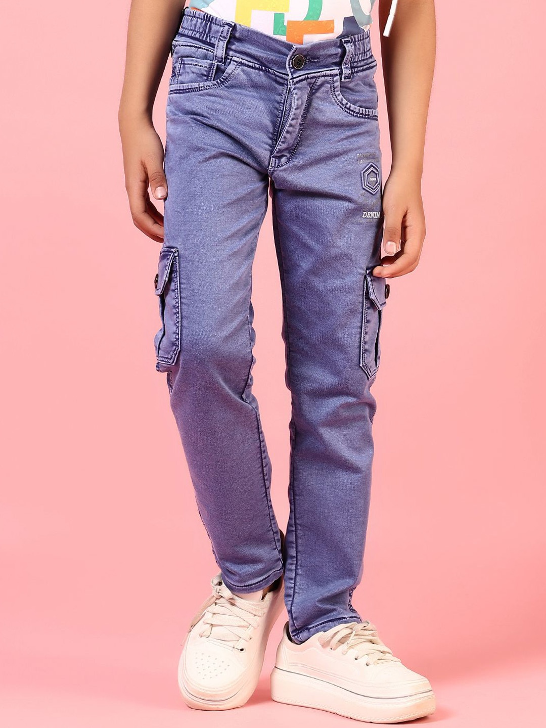 

V-Mart Boys Light Fade Jeans, Blue