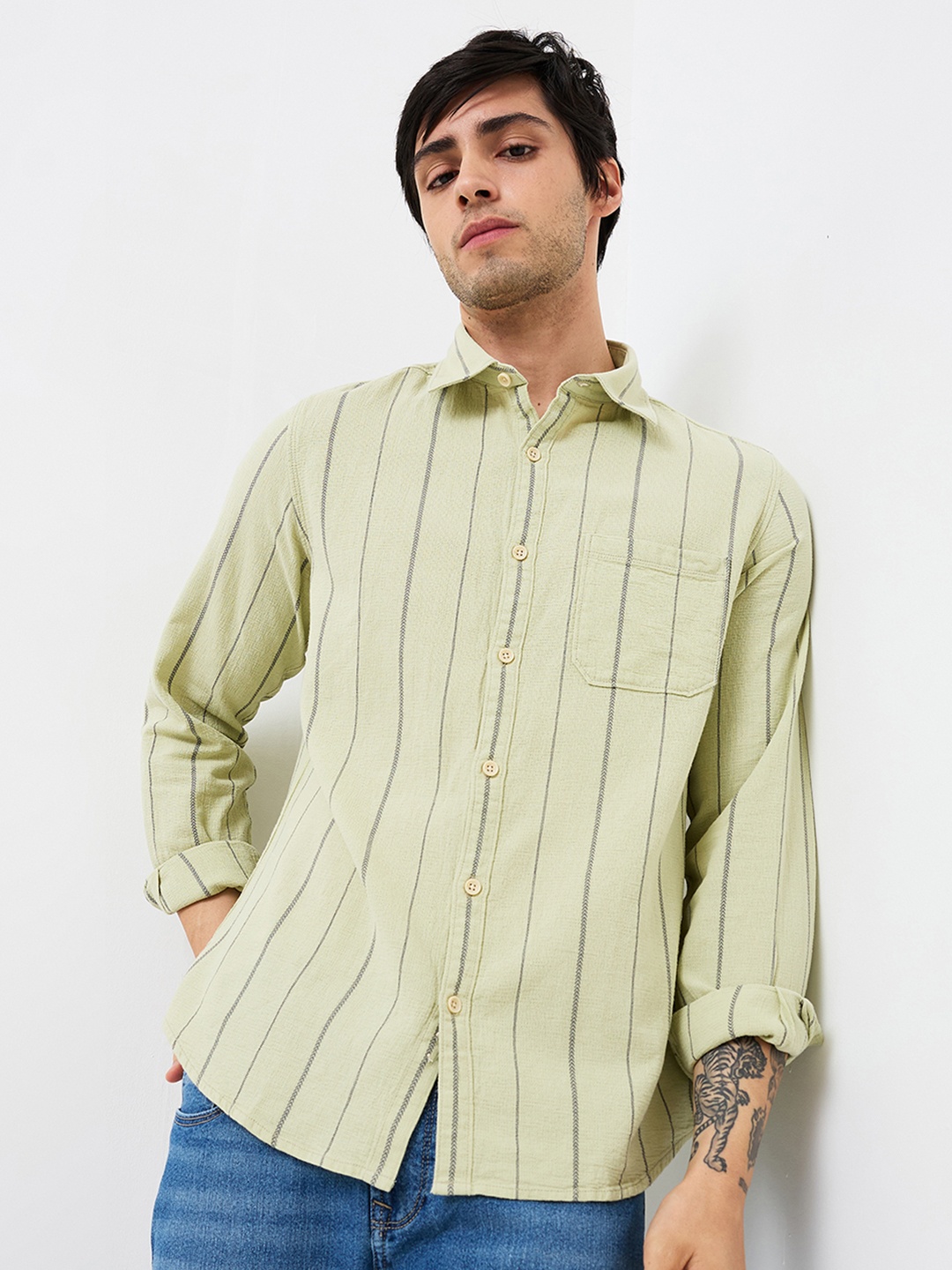 

SPYKAR Men Spread Collar Vertical Striped Cotton Casual Shirt, Olive