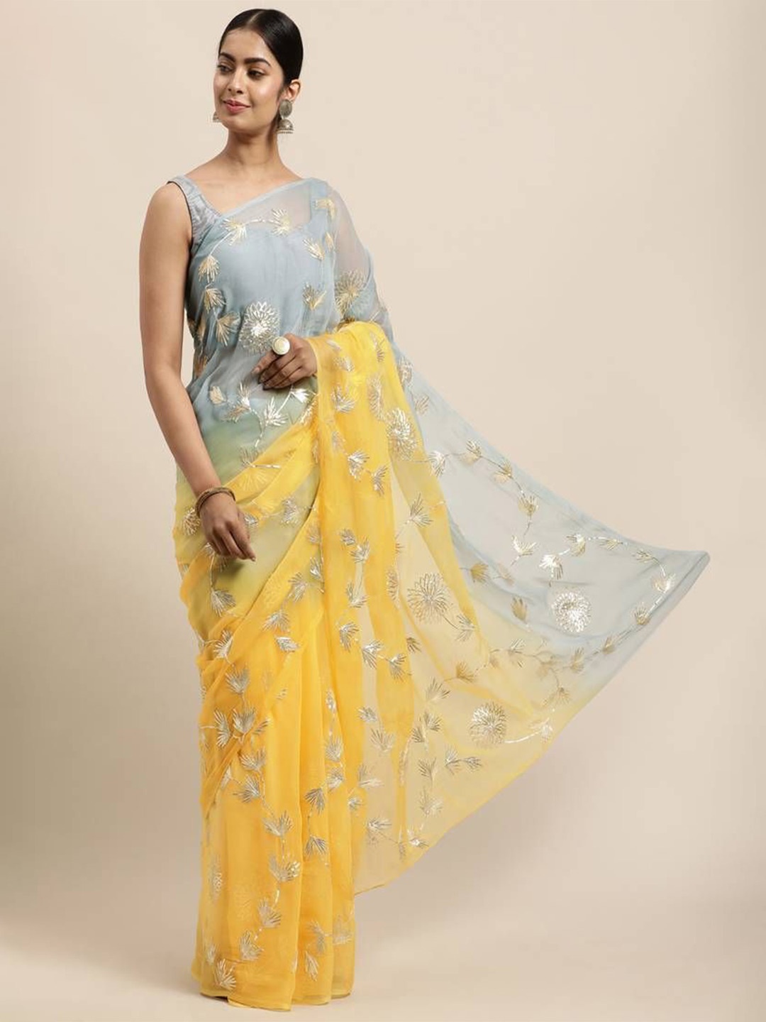 

DIVASTRI Floral Gotta Patti Organza Saree, Yellow