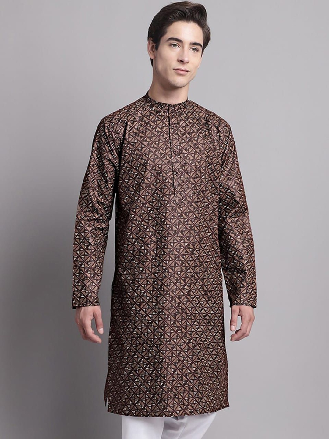 

Arch element Men Flared Sleeves Thread Work Pathani Kurta, Brown