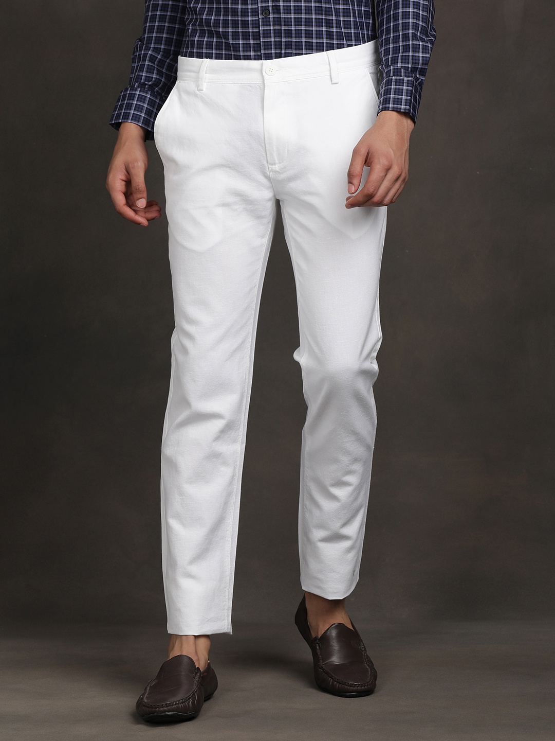 

Turtle Men Relaxed Skinny Fit Chinos Trousers, White